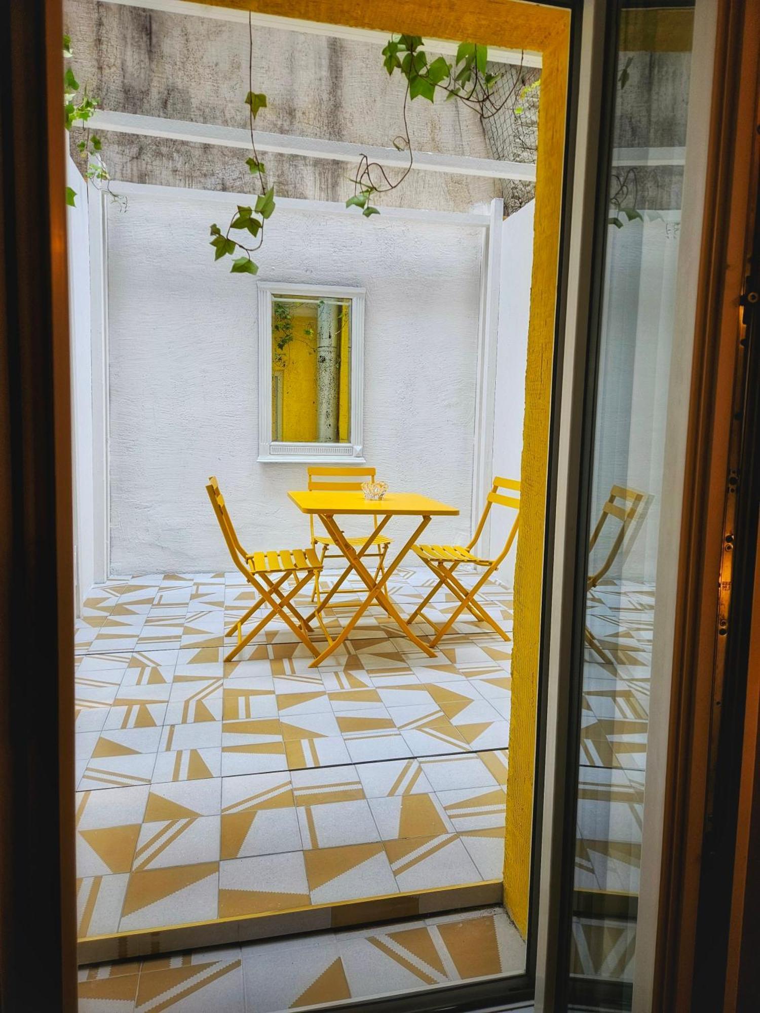 Hotel La Nouvelle Republique & Hammam Παρίσι Εξωτερικό φωτογραφία